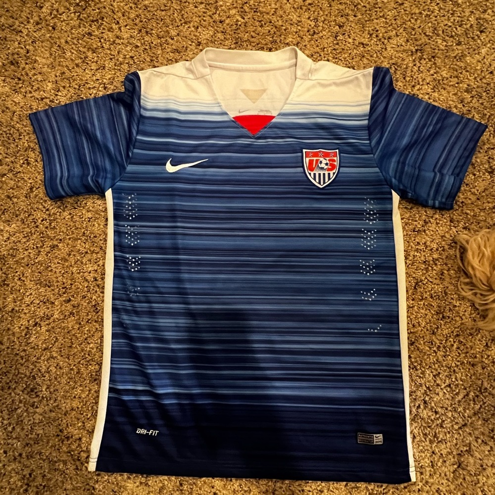 Nike women’s Dri-fit jersey